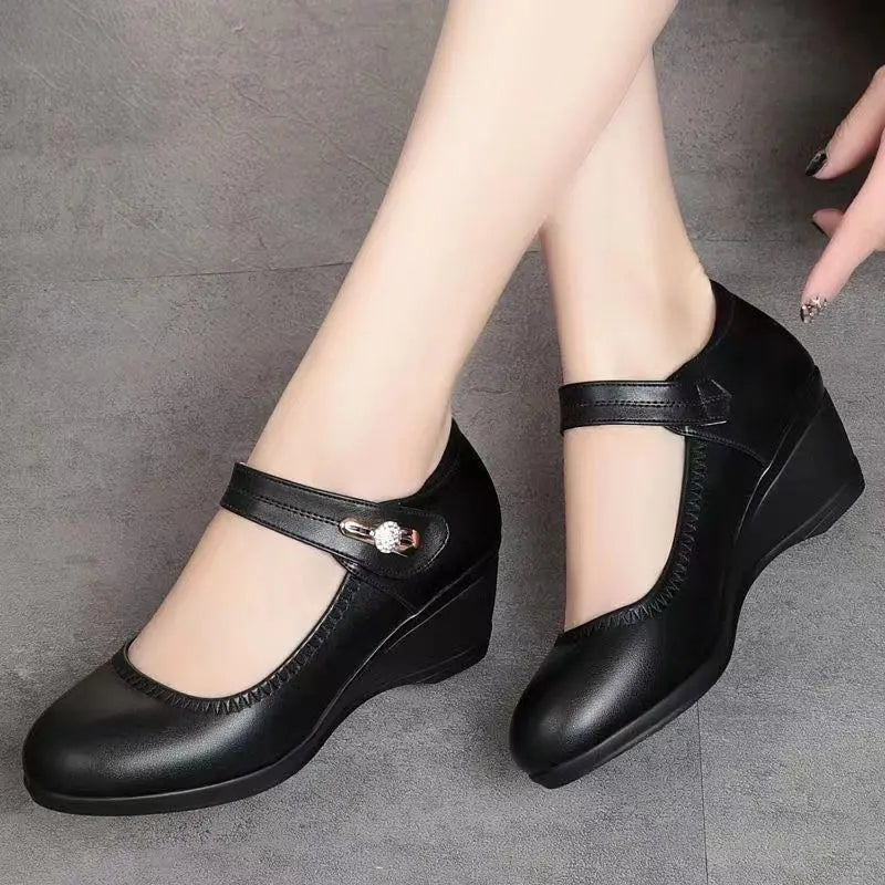 Leyni™ – Elegantní, pohodlné boty s středně vysokými podpatky