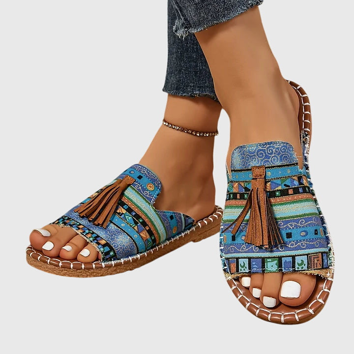 Lorraine | Boho-tassel sandály