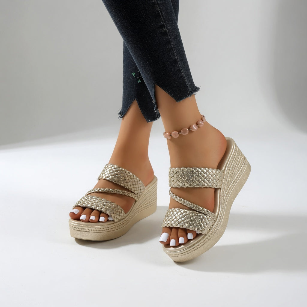 Tresseline™ — Tkané klínové mule s barevnou lehkostí léta