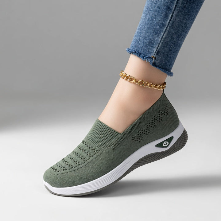Inésine™ — Slip-on ajouré lehké přírodní pohodlí na každý den