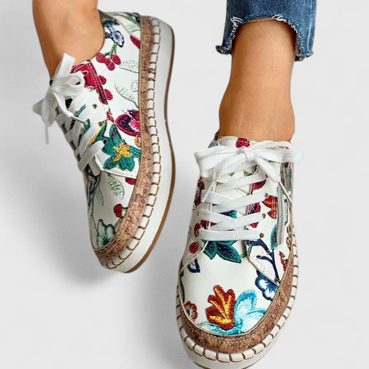Casa – Ortopedické květinové tenisky Santorini